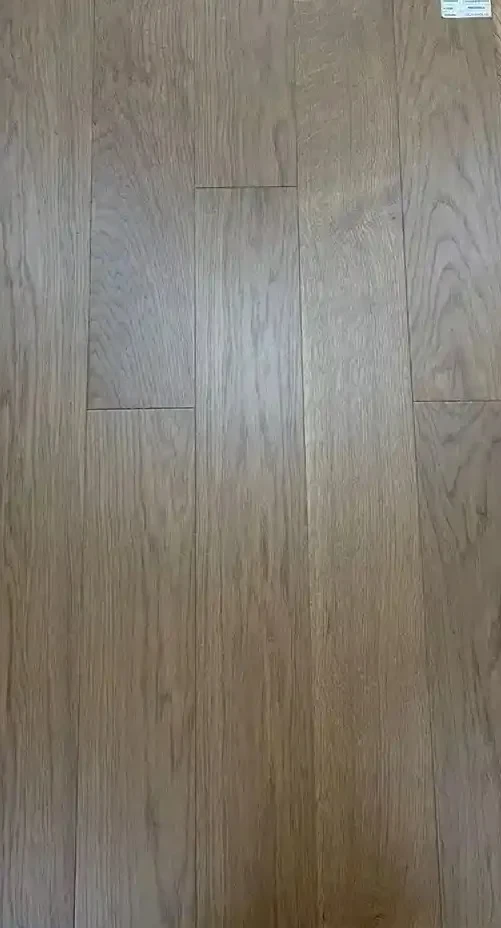 Tamna nijansa — Hrast Vintage Dark, višeslojni parket