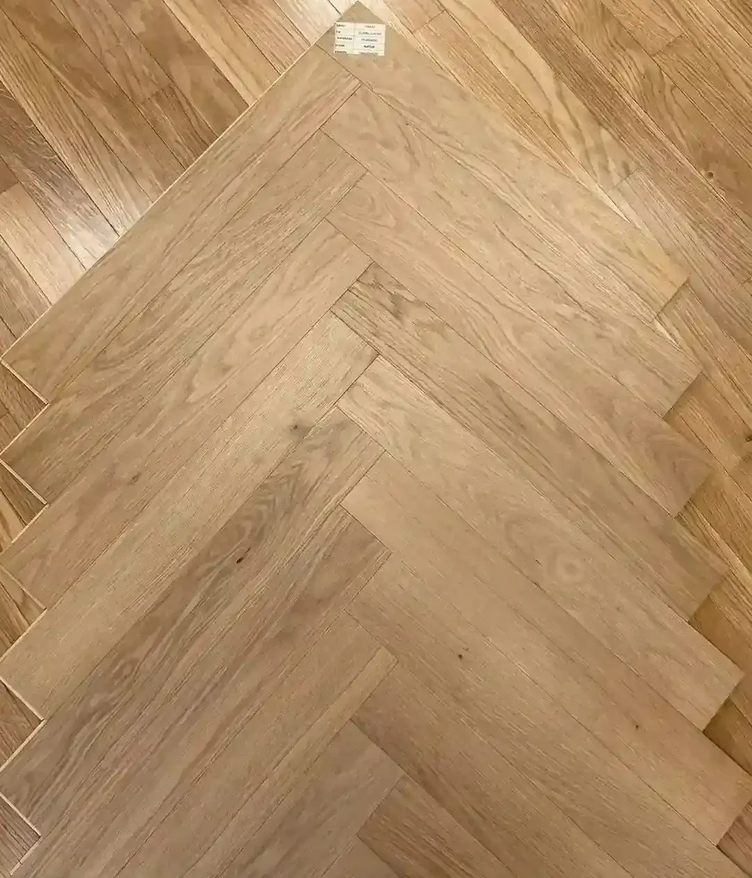 Umerena nijansa — Hrast Warm Oak, višeslojni parket